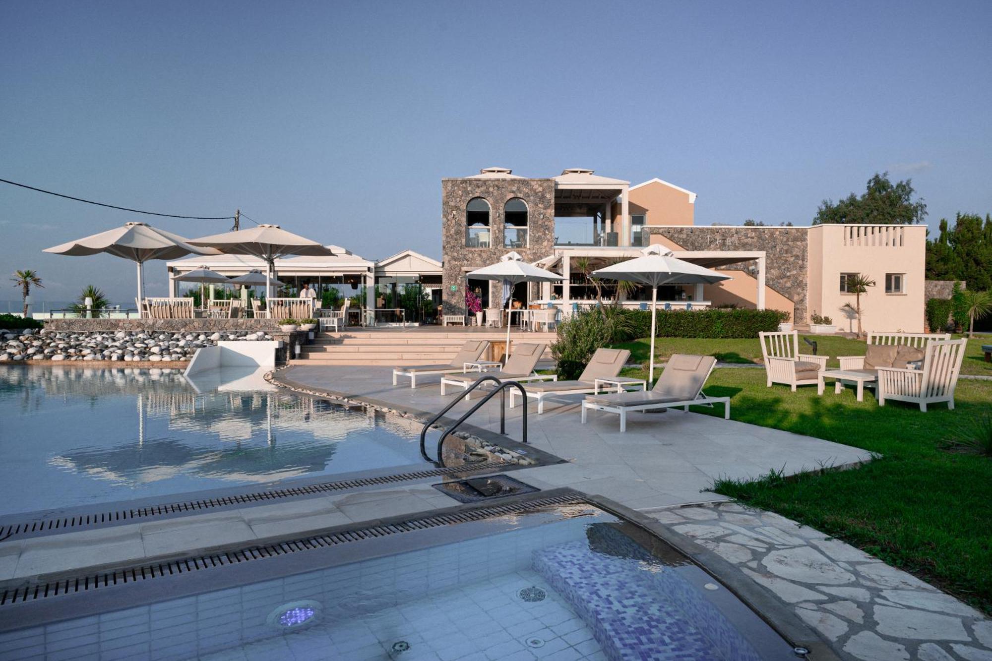 Restia Suites Exclusive Resort -Adults Only Almiros Beach Exterior photo